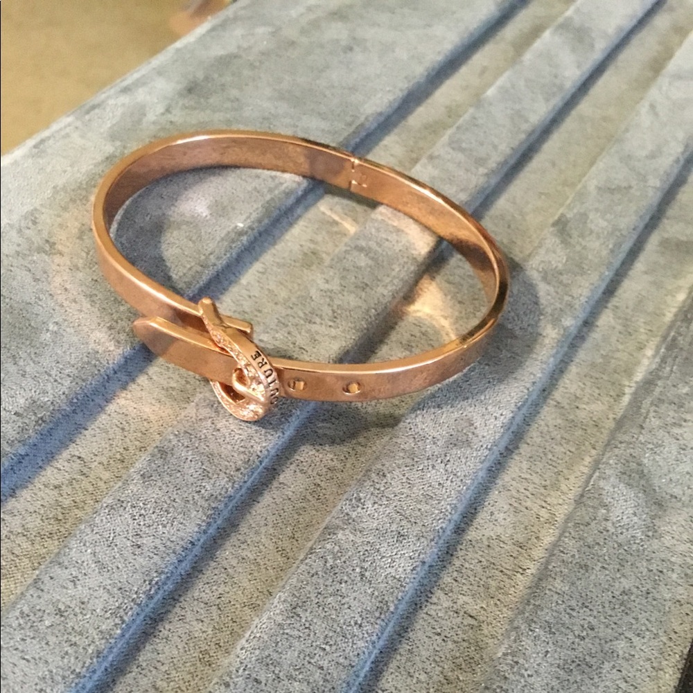 Juicy Couture Bracelet. Stylish. Fits Most Size, Adjustable by a little.